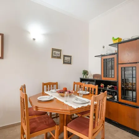 Anthia * Corfu (city)